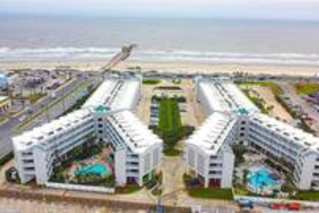 Gypsea Blu Beach Condo Steps To The Beach Galveston Exterior photo